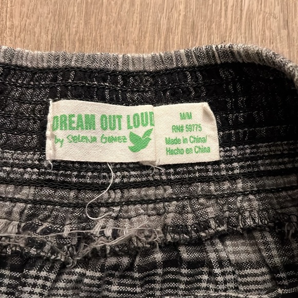 Checked print skirt size M by Dream Out Loud by Selena Gomez - Picture 2 of 9